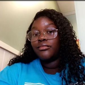 Meet your Posher, Veronda